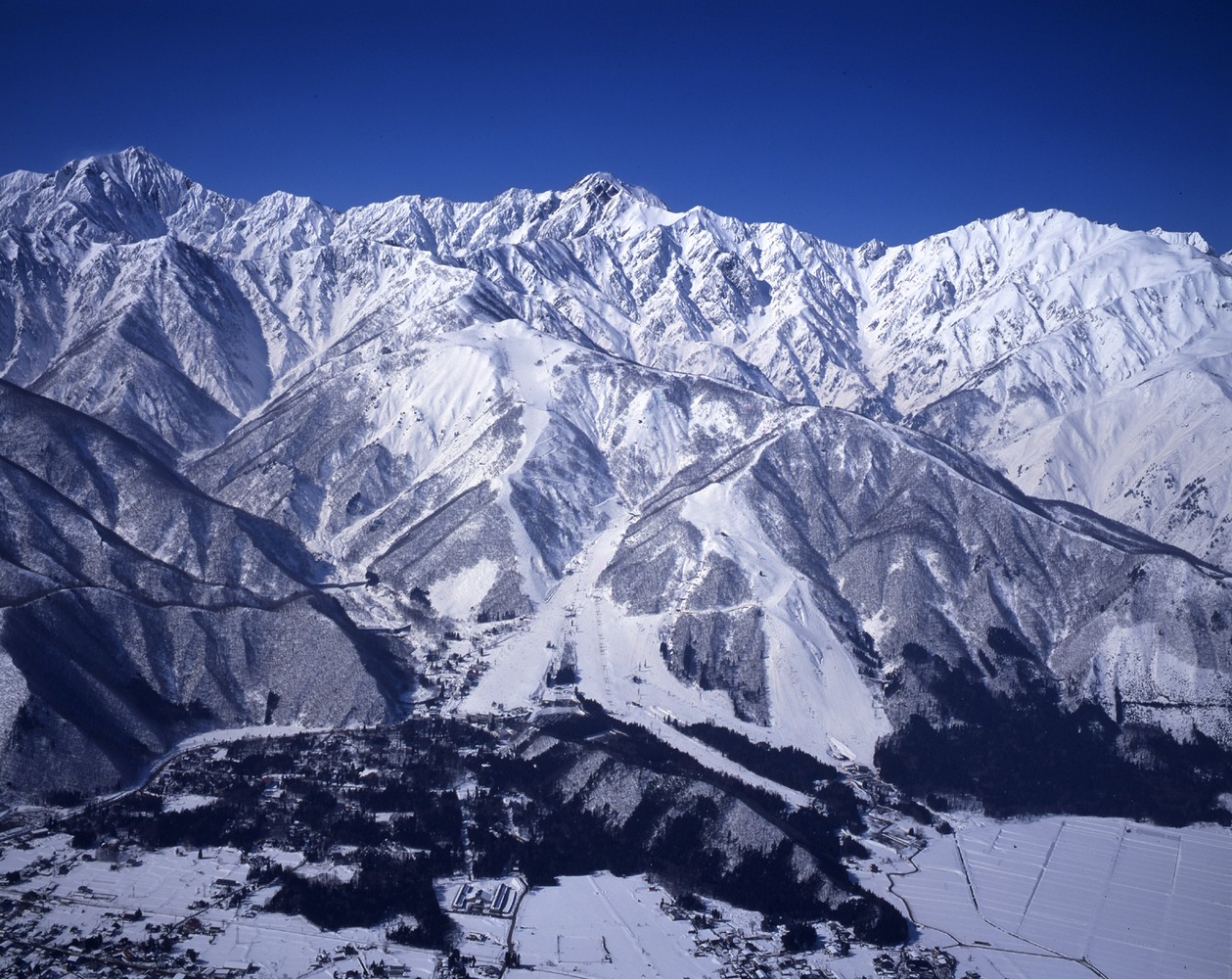 Hakuba Valley | Powder Holiday